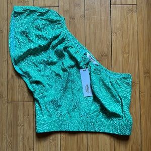 BB Dakota - Steve Madden Green One Shoulder Crop Top